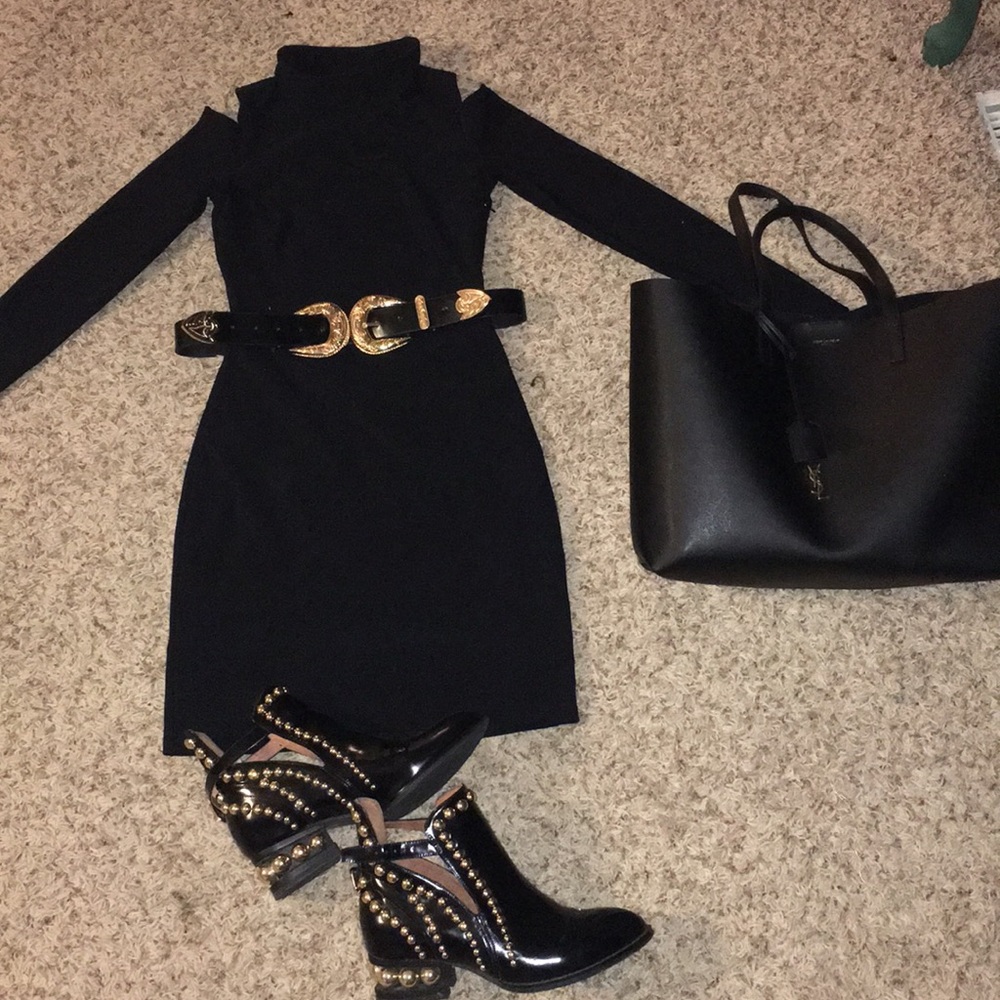 Express open shoulder mini dress
